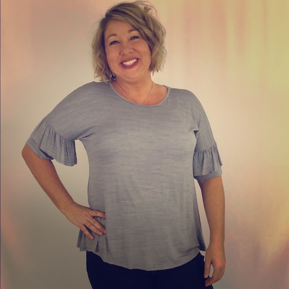 Comfy Ruffle Short Sleeve Top ⛅️ NEW!!